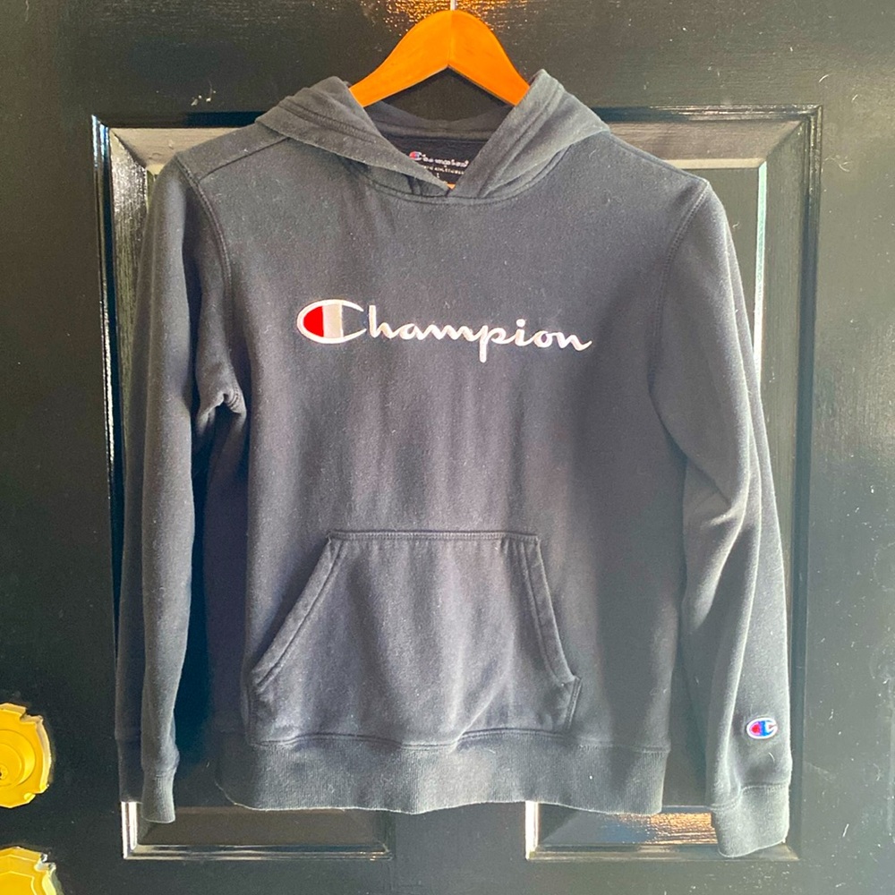 Boys Champion hoodie - size large